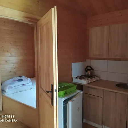 Feriehus Drewniane U Stefy Gąski